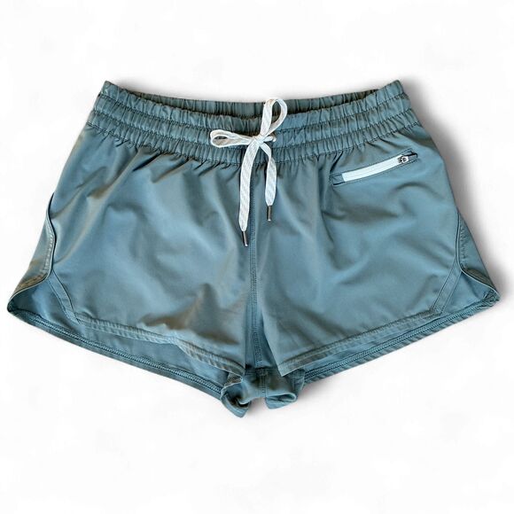 Vuori Women's Clementine 2.0 Short 2.5" Size M Running Athletic Athleisure Grey - Picture 1 of 6